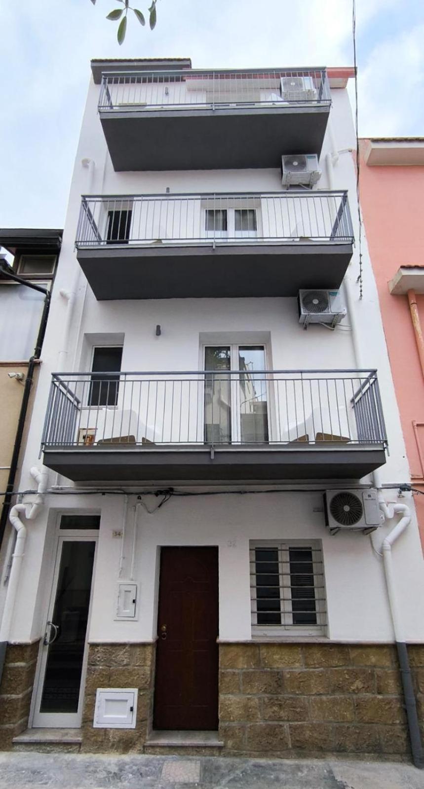Casa Vacanze Green House Terrasini Exterior foto